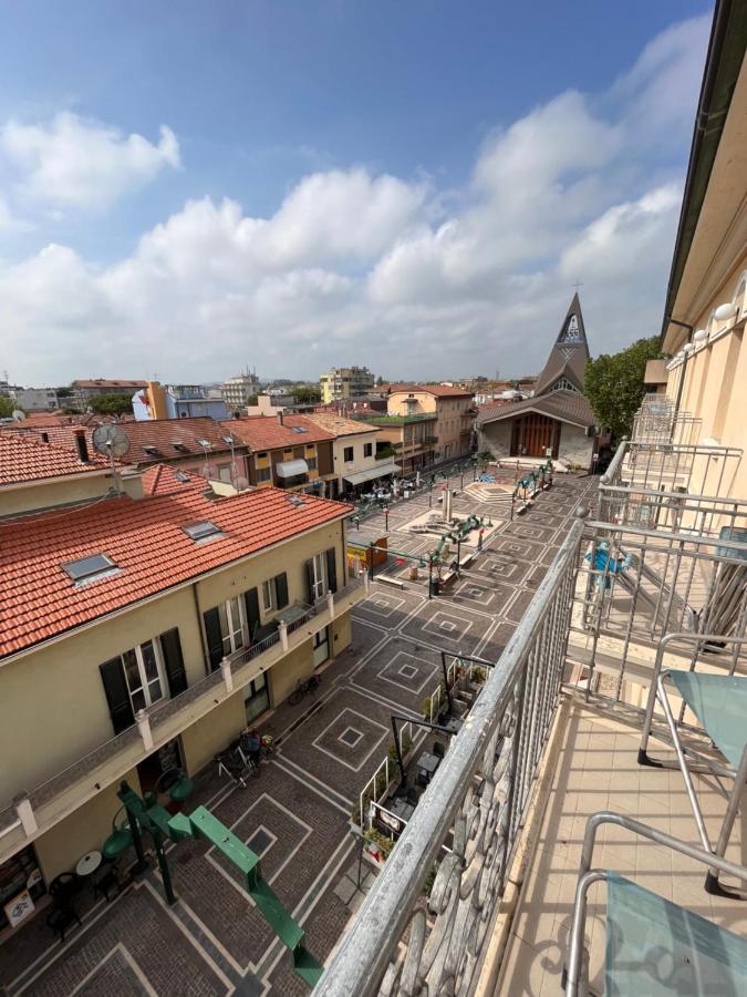 Hotel Stella D'Italia - Nuova Gestione Rimini Dış mekan fotoğraf