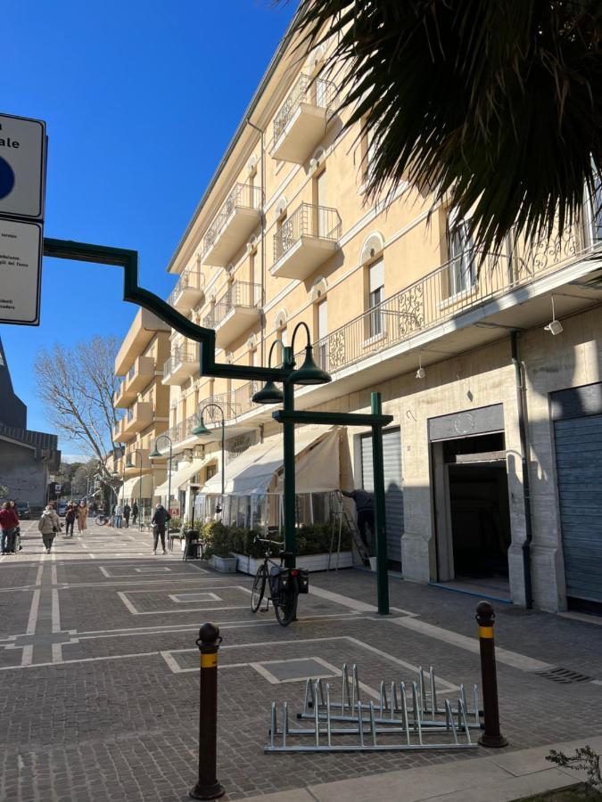 Hotel Stella D'Italia - Nuova Gestione Rimini Dış mekan fotoğraf